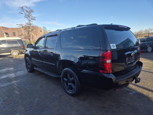 Chevrolet Suburban - BJ 2008 - Afbeelding 5