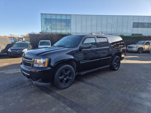 Chevrolet Suburban - BJ 2008