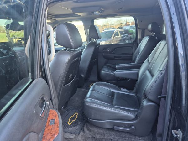 Chevrolet Suburban - BJ 2008 - Afbeelding 15