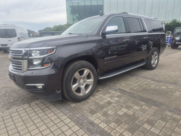 CHEVROLET SUBURBAN - BJ 2016 - Afbeelding 3