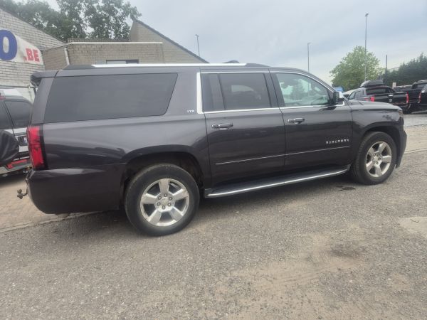 CHEVROLET SUBURBAN - BJ 2016 - Afbeelding 7