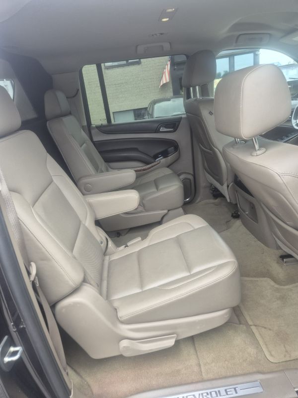 CHEVROLET SUBURBAN - BJ 2016 - Afbeelding 8
