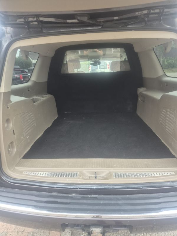 CHEVROLET SUBURBAN - BJ 2016 - Afbeelding 10